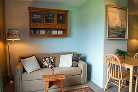 Mansell Cottage Suites - Starboard